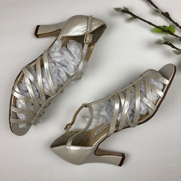 NEW LEATHER Pearly White Strappy Heels Size 5.5 - Picture 1 of 9